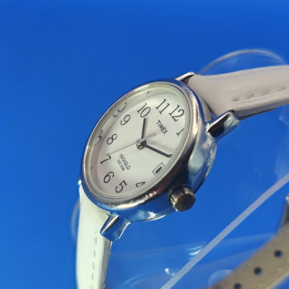 Vintage 2008 Timex Easy Reader Indiglo 25mm Women's‎ Quartz Watch Restored